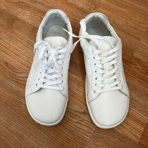 Groundies Classic White Leather Men's Sneakers